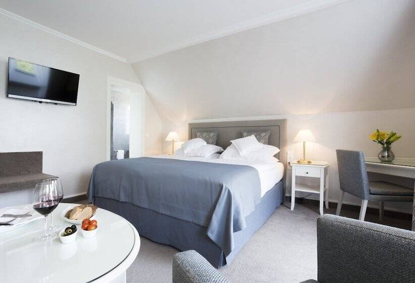 Romantik Berghotel Astenkrone