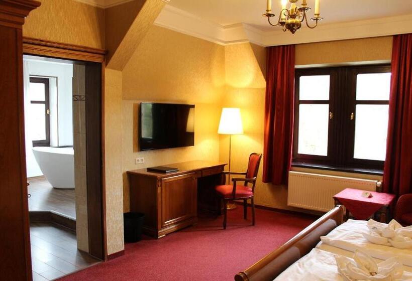 Schlosshotel Stecklenberg