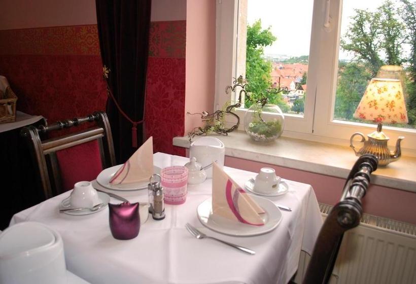 Schlossberg Hotel Garni