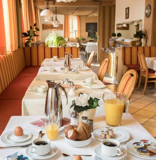 호텔 Und Gasthof Soller