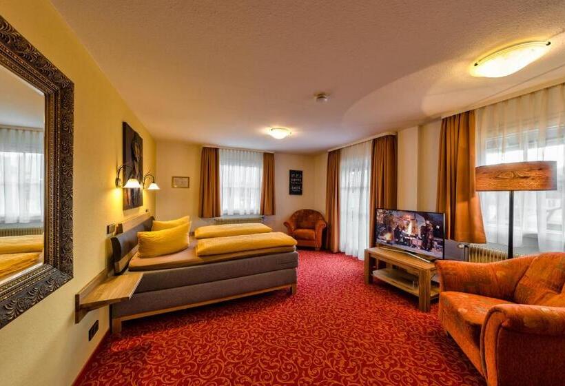 Отель Sonneneck Titisee  Adults Only