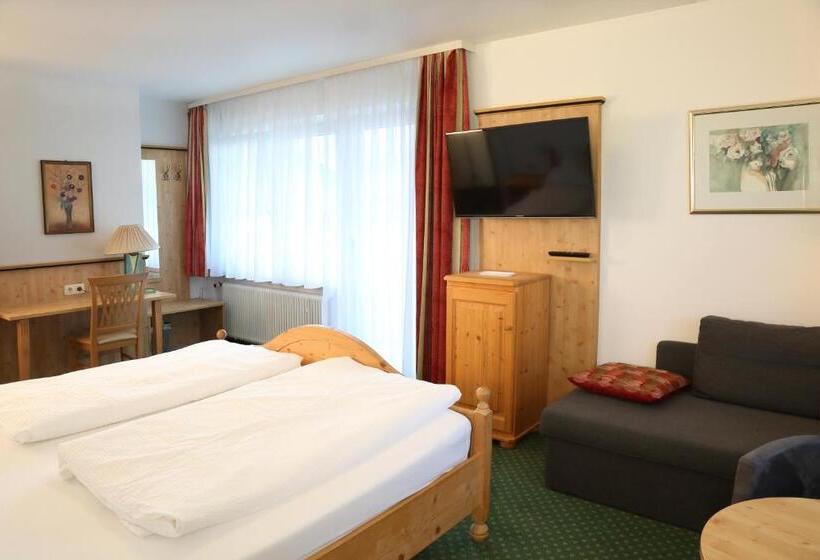 فندق Steffl Garni