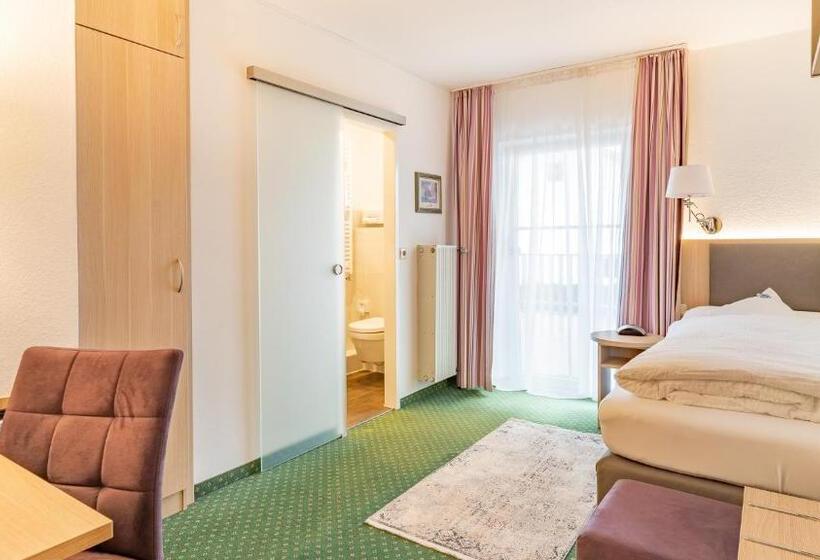 فندق Steffl Garni