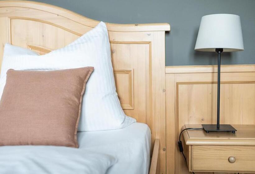 酒店 Tegernseer Hof