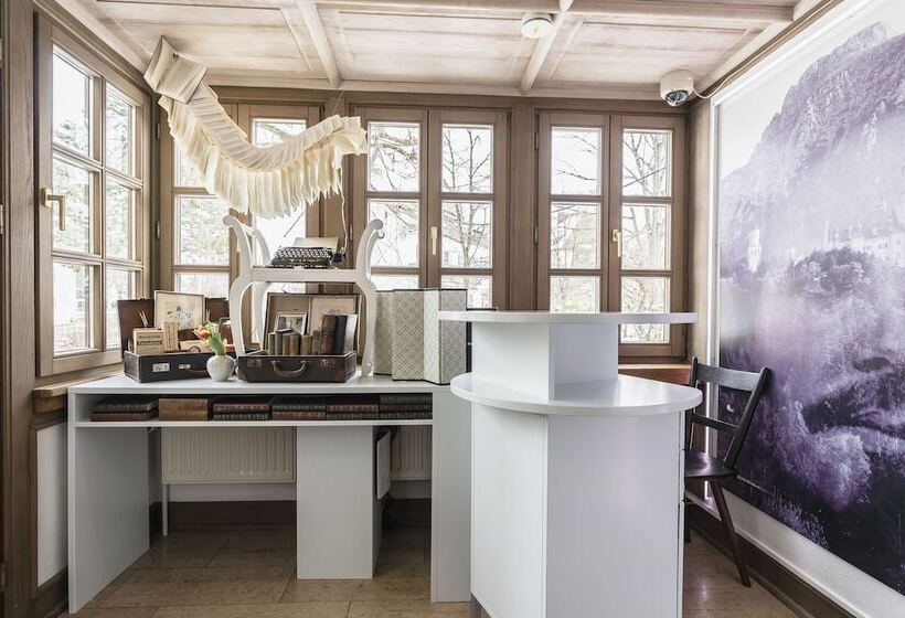 ホテル Villa Fantasia Budget Boutique