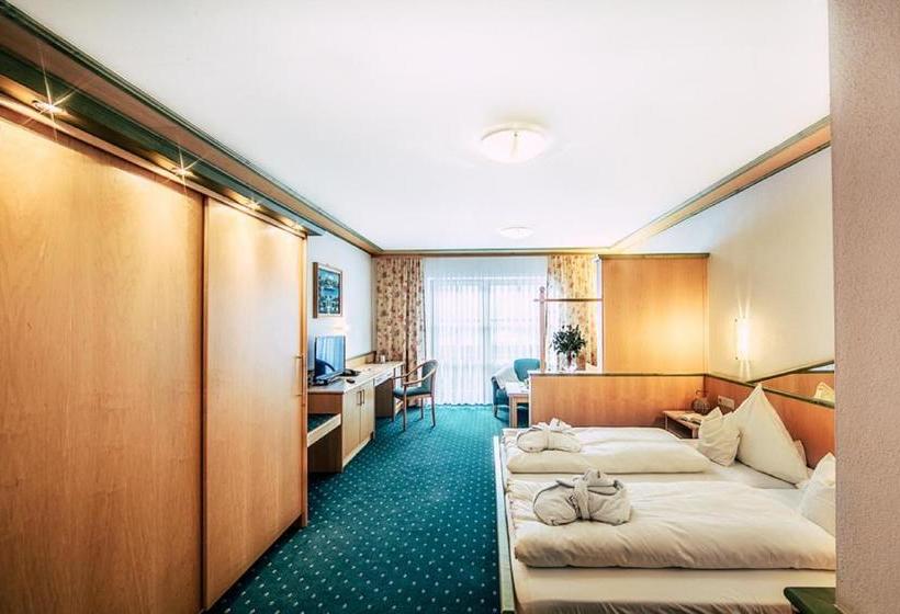 Wellness  Und Wohlfühlhotel Waldeck