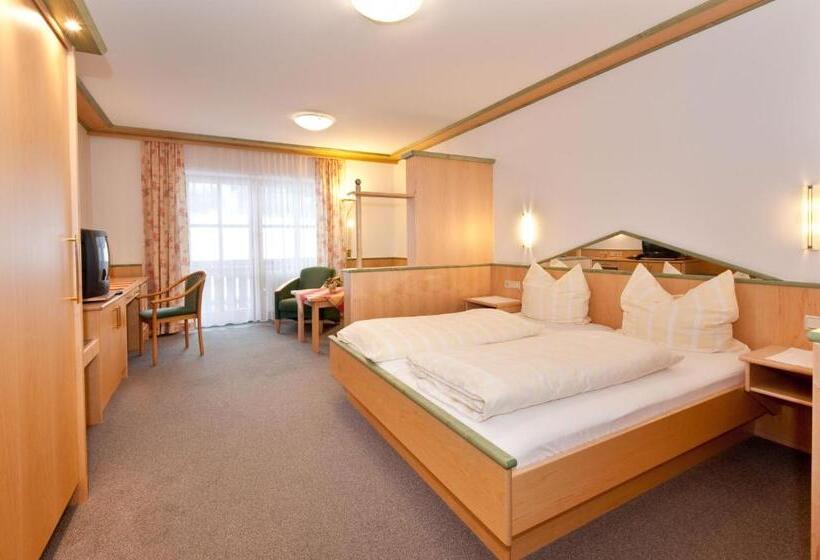 Wellness  Und Wohlfühlhotel Waldeck