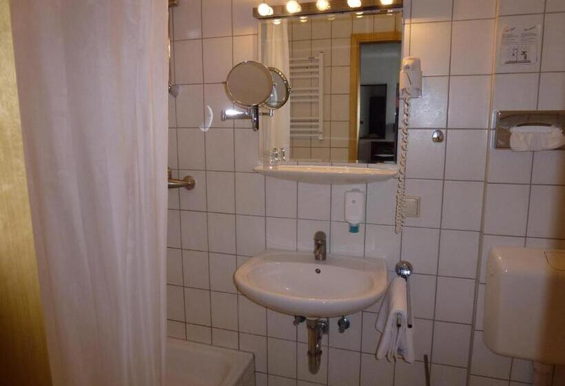 בית מלון כפרי Wildunger Hof Mit Gemeinschaftskuche