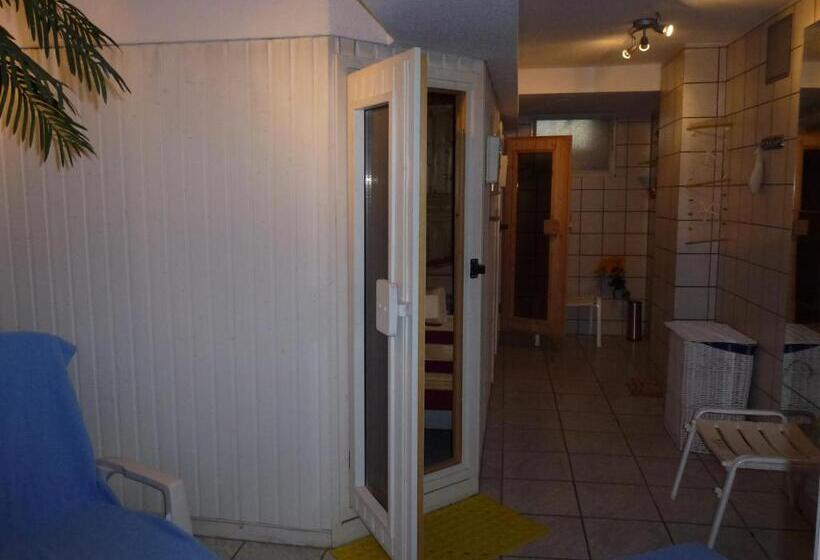 בית מלון כפרי Wildunger Hof Mit Gemeinschaftskuche