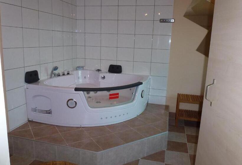 בית מלון כפרי Wildunger Hof Mit Gemeinschaftskuche