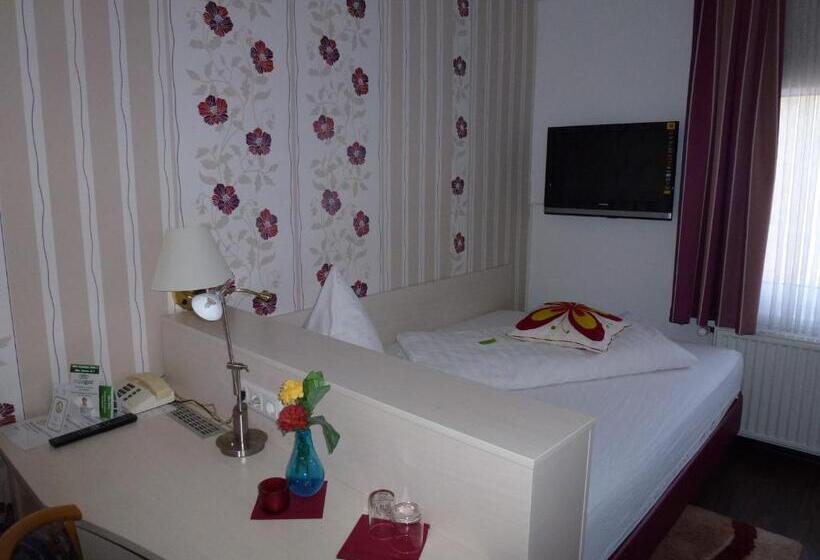 בית מלון כפרי Wildunger Hof Mit Gemeinschaftskuche