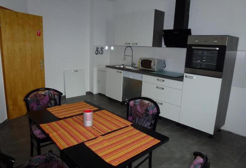 בית מלון כפרי Wildunger Hof Mit Gemeinschaftskuche