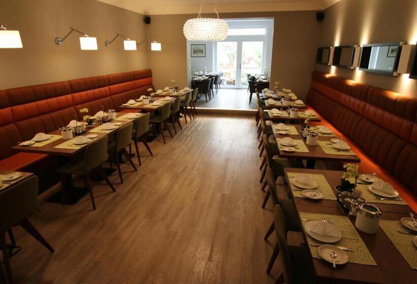 فندق Zum Adler  Superior