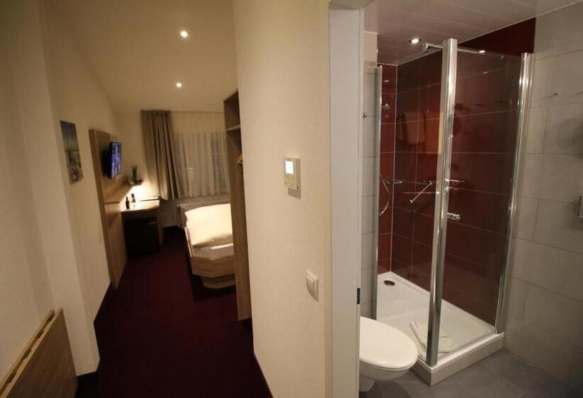 فندق Zum Adler  Superior