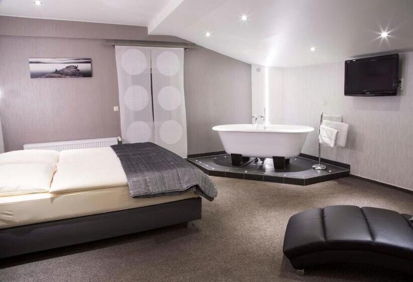 בית מלון כפרי Zum Bären