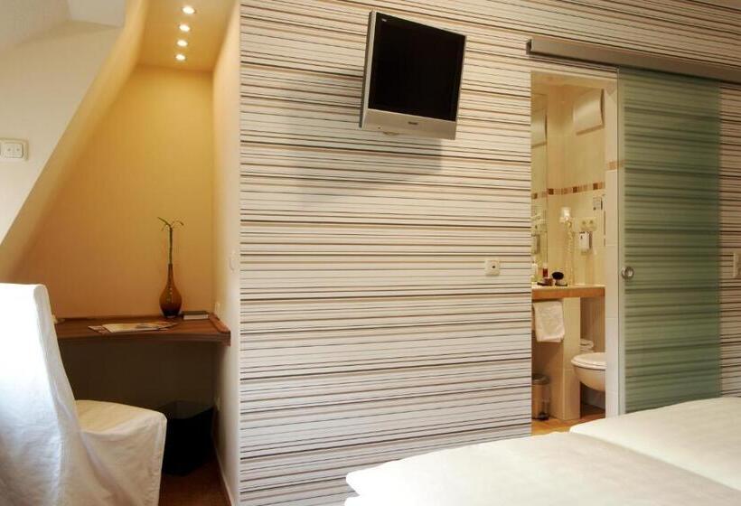 בית מלון כפרי Zum Bären