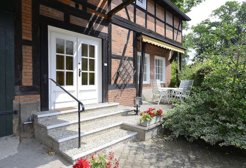 Landhaus Hotel Garni Strampenhof