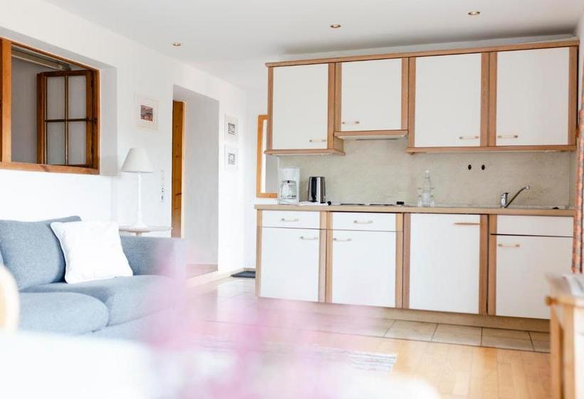 Пансион Gästehaus Maria Theresia Garni