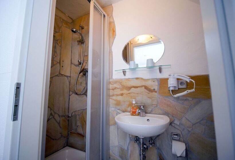 بنسيون Gastehaus Parkblick