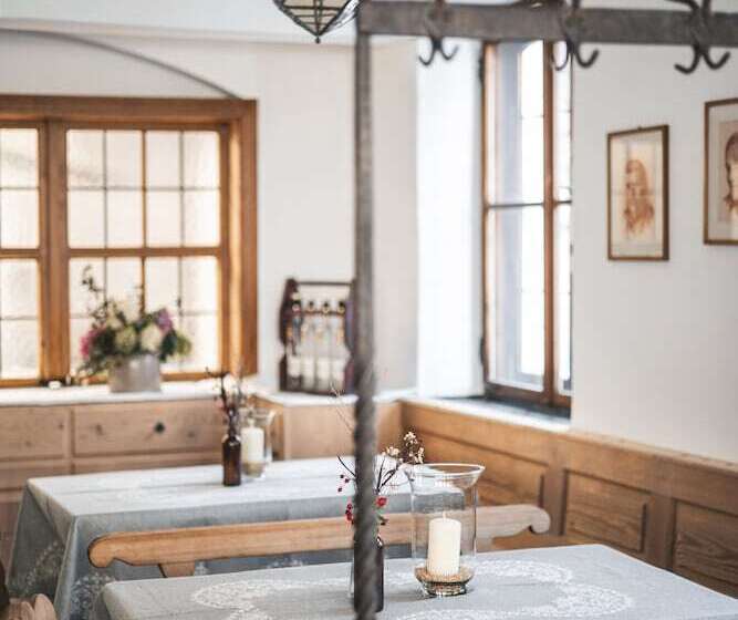 ペンション Suiten Zantl