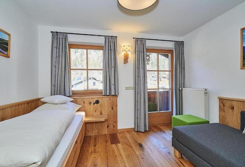 پانسیون Gästehaus Angerer