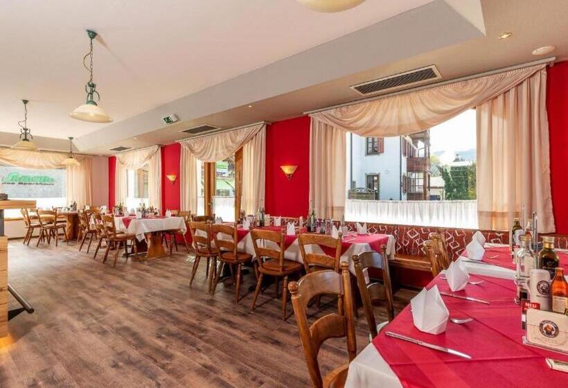 پانسیون Gästehaus Angerer