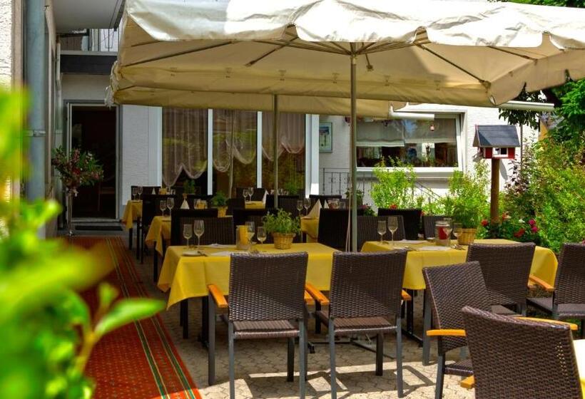 ペンション Landgasthof Eiserner Ritter