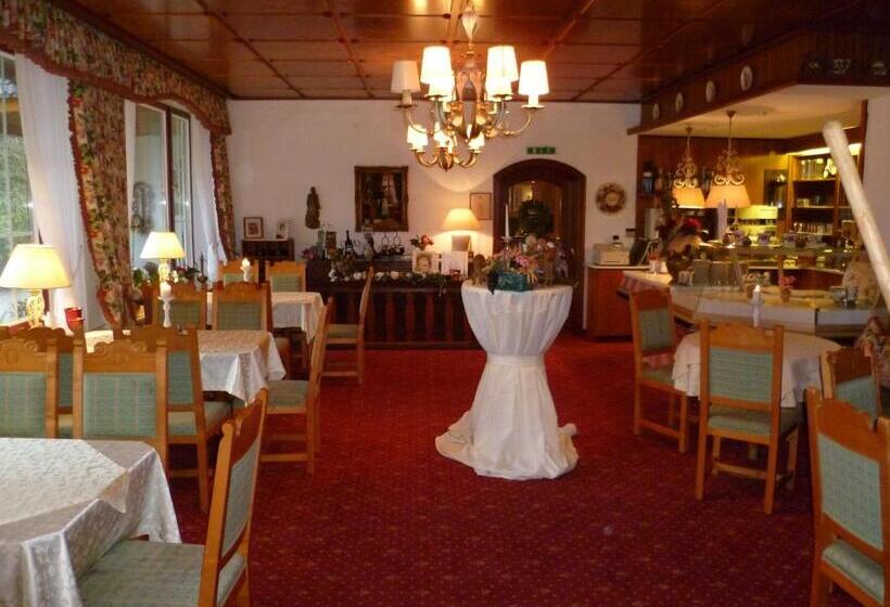 Wellness Und Romantik Hotel Helmboldt