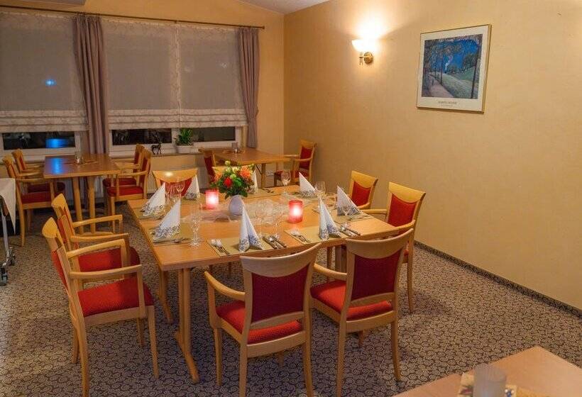 Wellnesshotel Rothfuss Mit Spa Und 2 Schwimmbädern