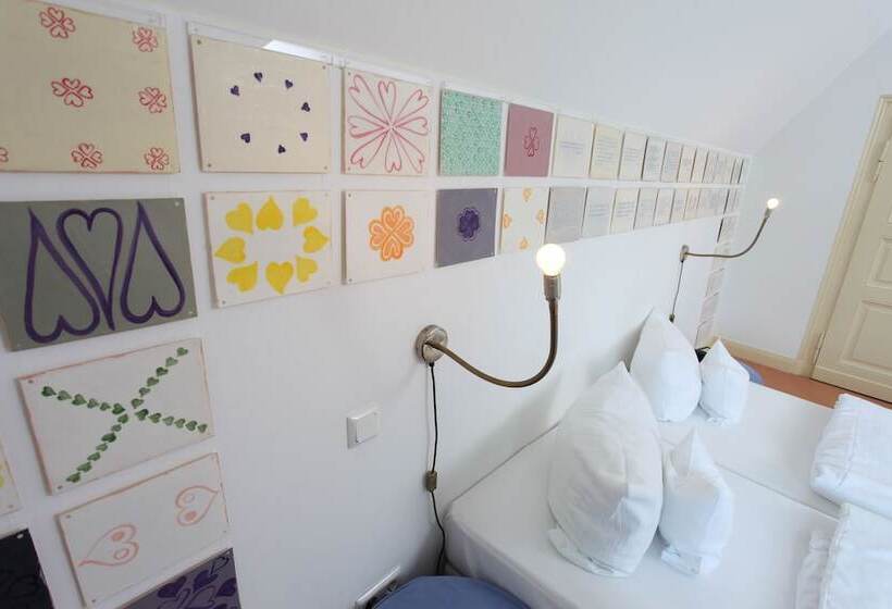 2t Hotel Artgenossen