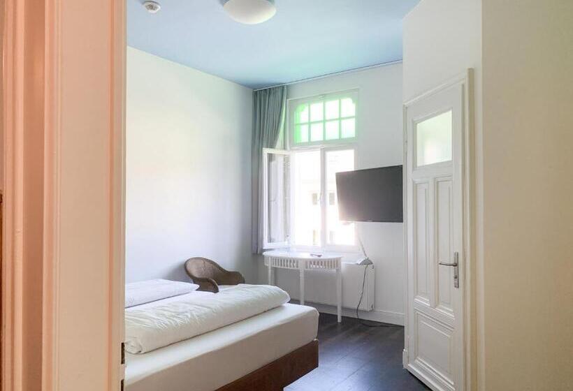 2t Hotel Artgenossen