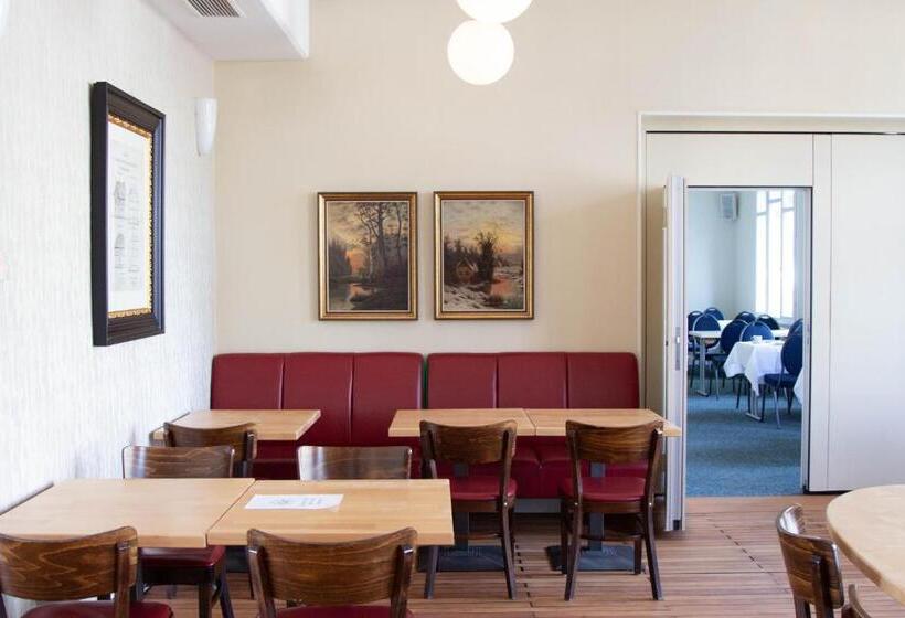 2t Hotel Artgenossen