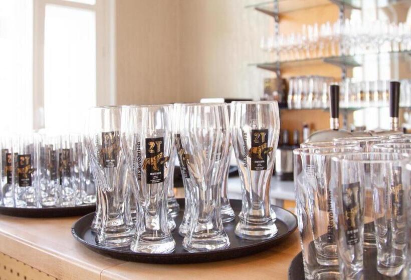 2t Hotel Artgenossen