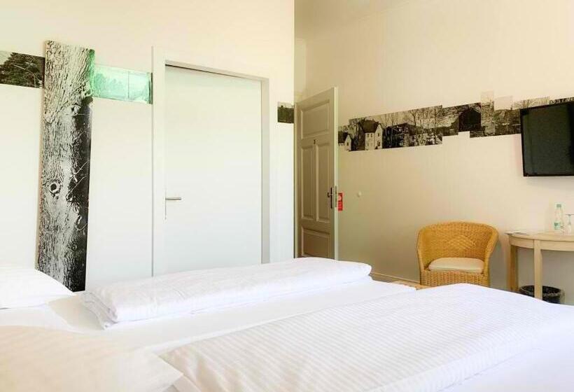 2t Hotel Artgenossen