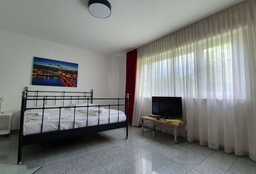 Airport Apartment Köln/bonn