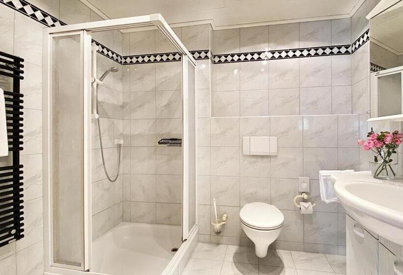 Aslan Kurpark Villa Olsberg