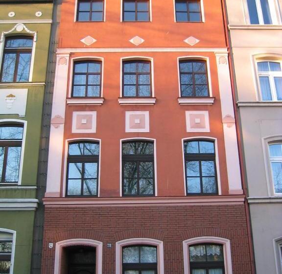 Bed and Breakfast Pension Am Helenenwall