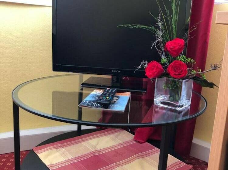 住宿加早餐 Thermen Hotel Pension Villa Holstein