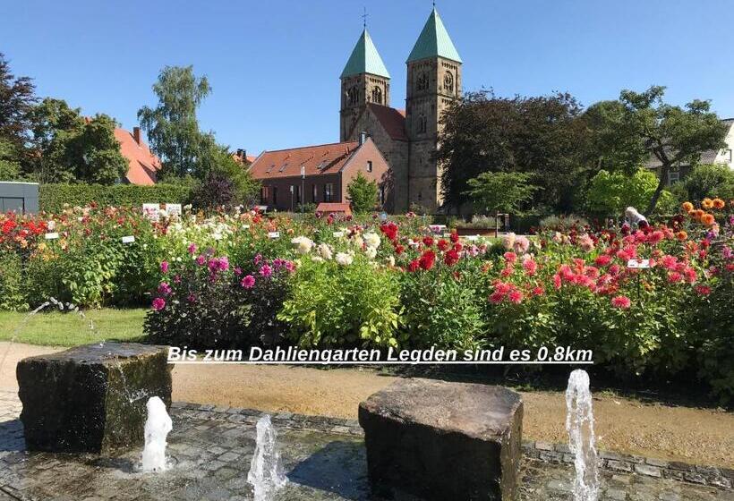 Bed & Breakfast In Legden