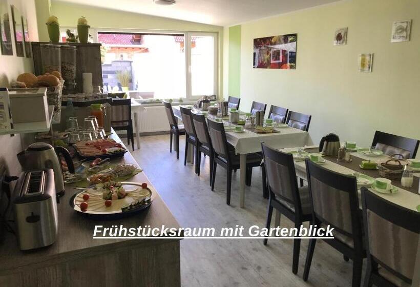 Bed & Breakfast In Legden