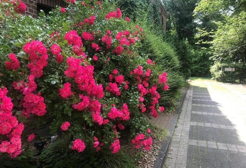 Burg Wegberg Hotel & Eventlocation