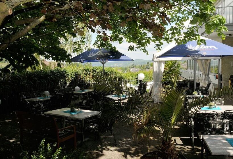 Dahl Hotel & Restaurant Gmbh