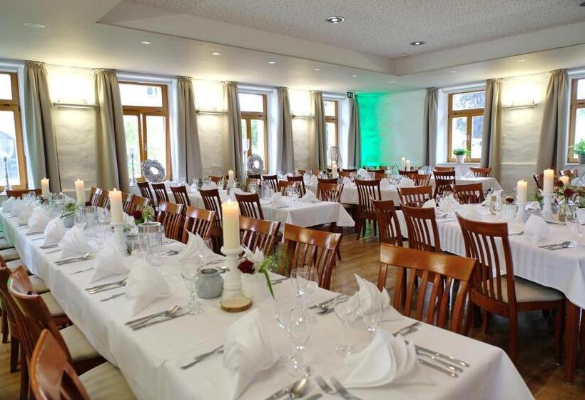 Deckert`s Hotel An Der Klosterpforte