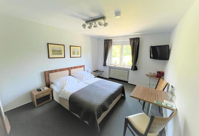 호텔 Aggerschlösschen