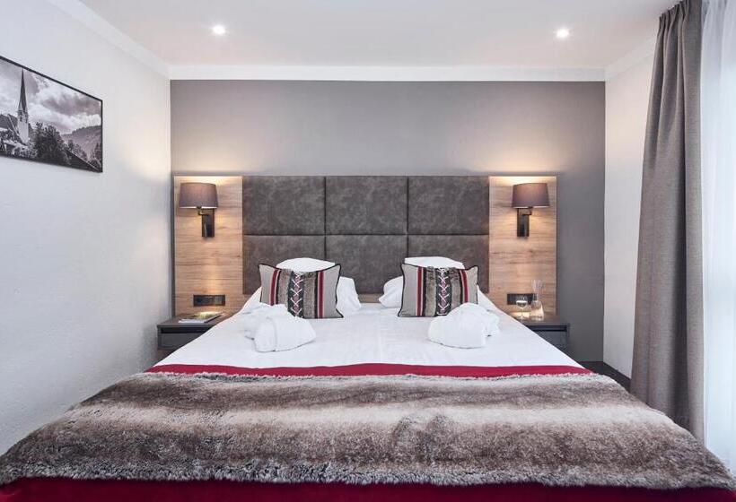 בית מלון כפרי Alpenhof