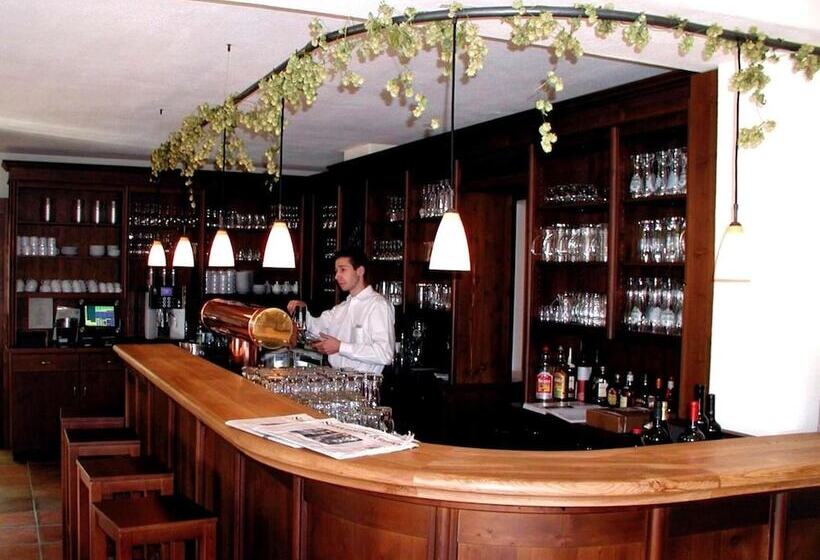 Отель Alte Post