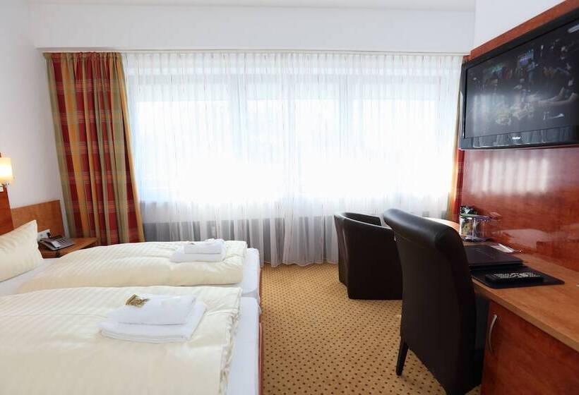 فندق Am Holzhafen