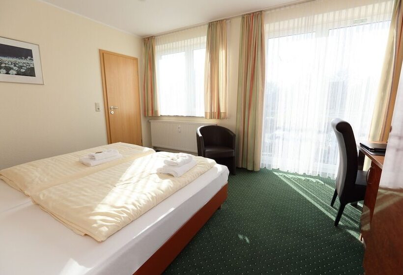 فندق Am Holzhafen