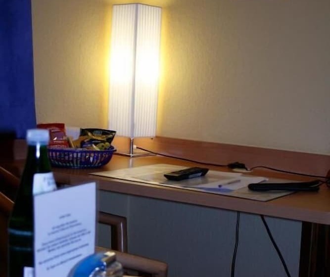 هتل Am Klieversberg