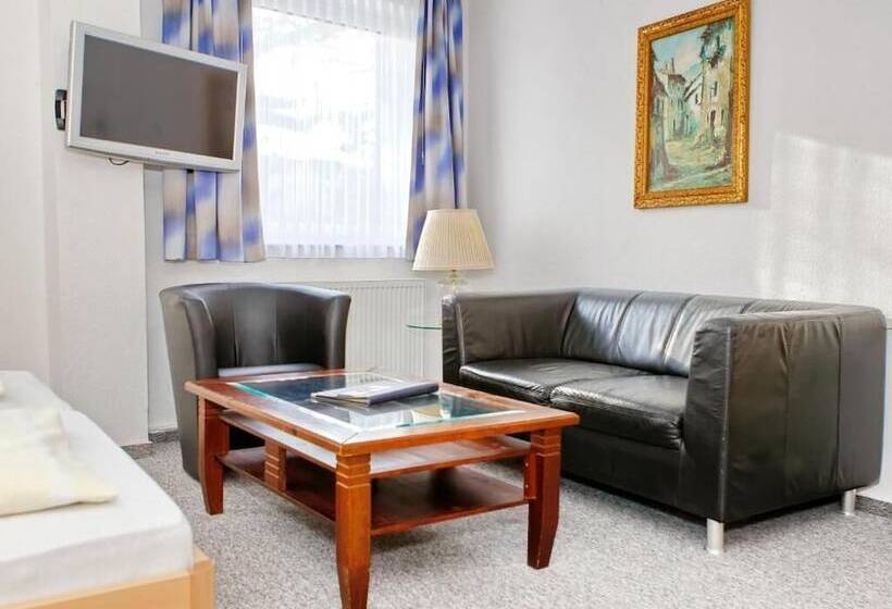 هتل Am Klieversberg